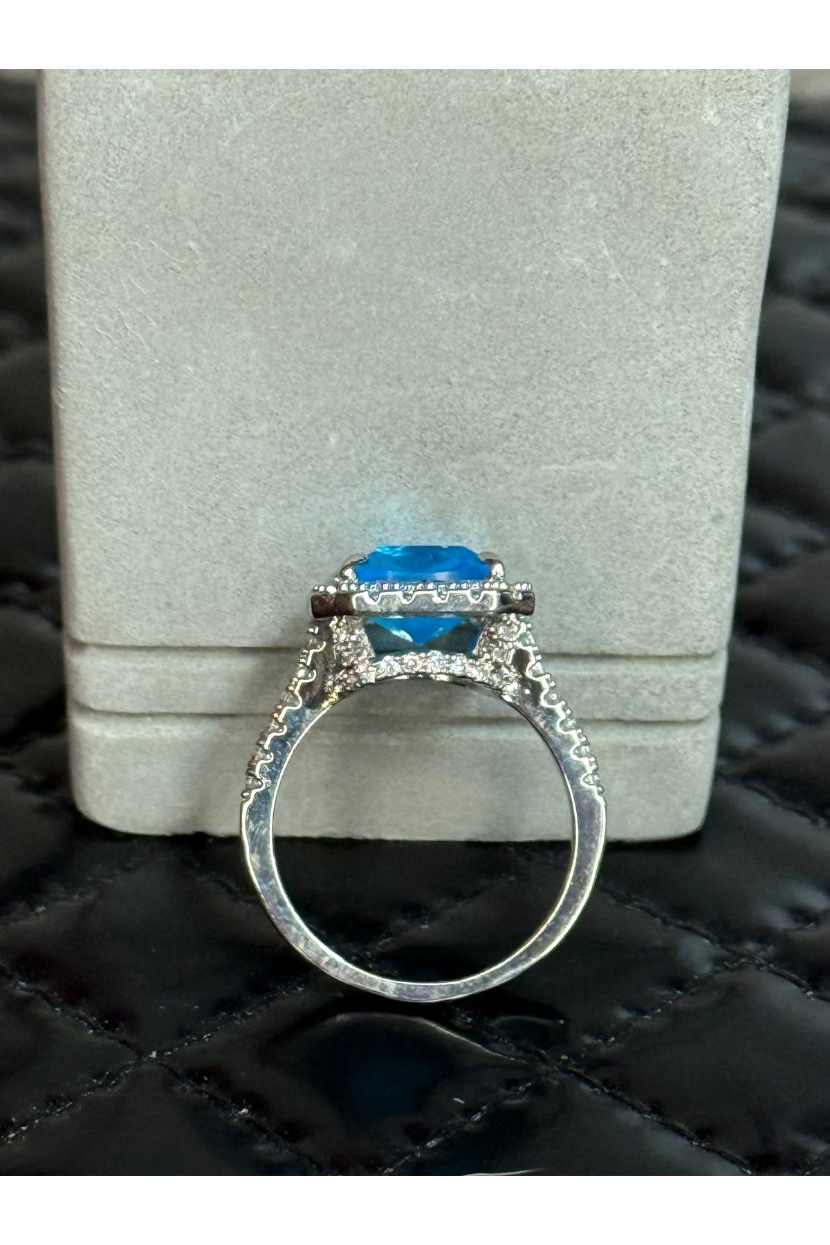 Square Blue Solitaire Cubic Zirconium Ring (Size 8)