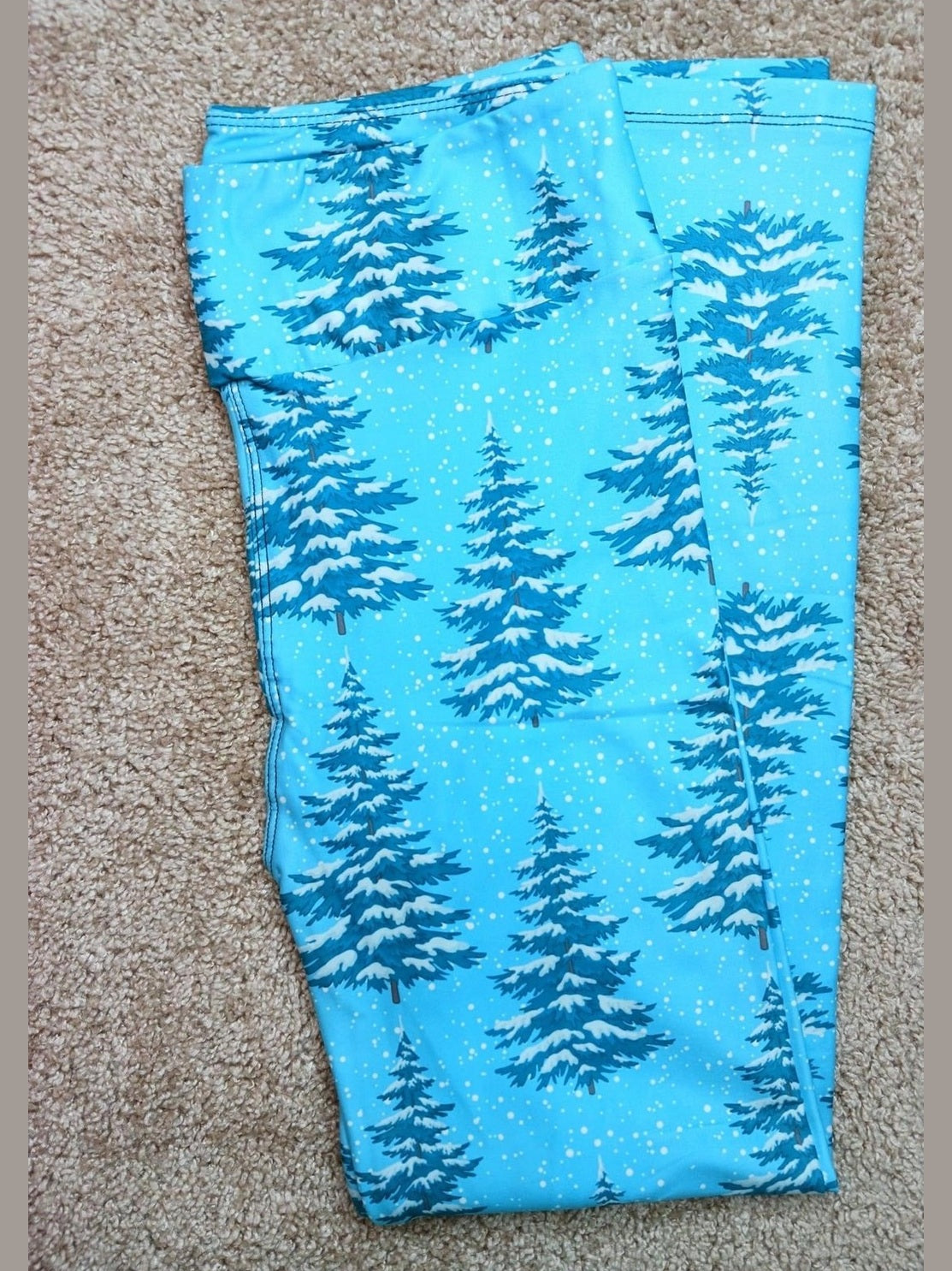Snowy Tree Leggings