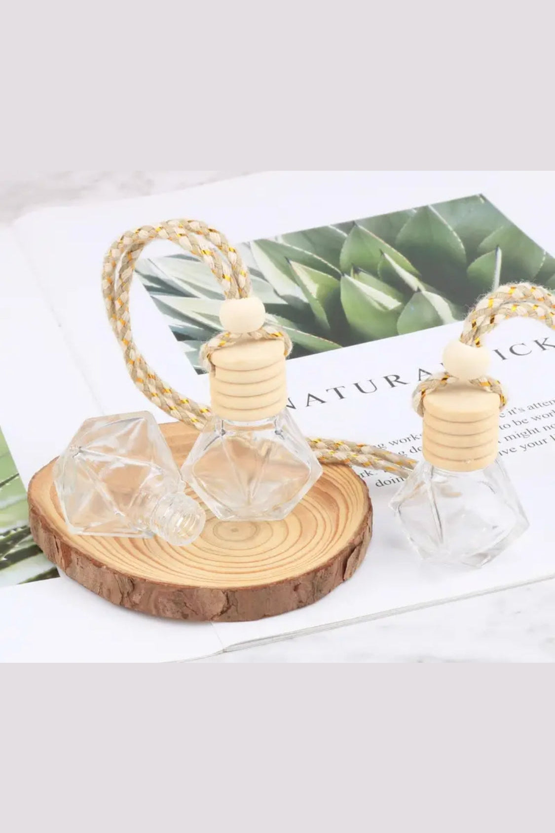Hanging Car Scent Diffuser (Coffee Ice Cream)