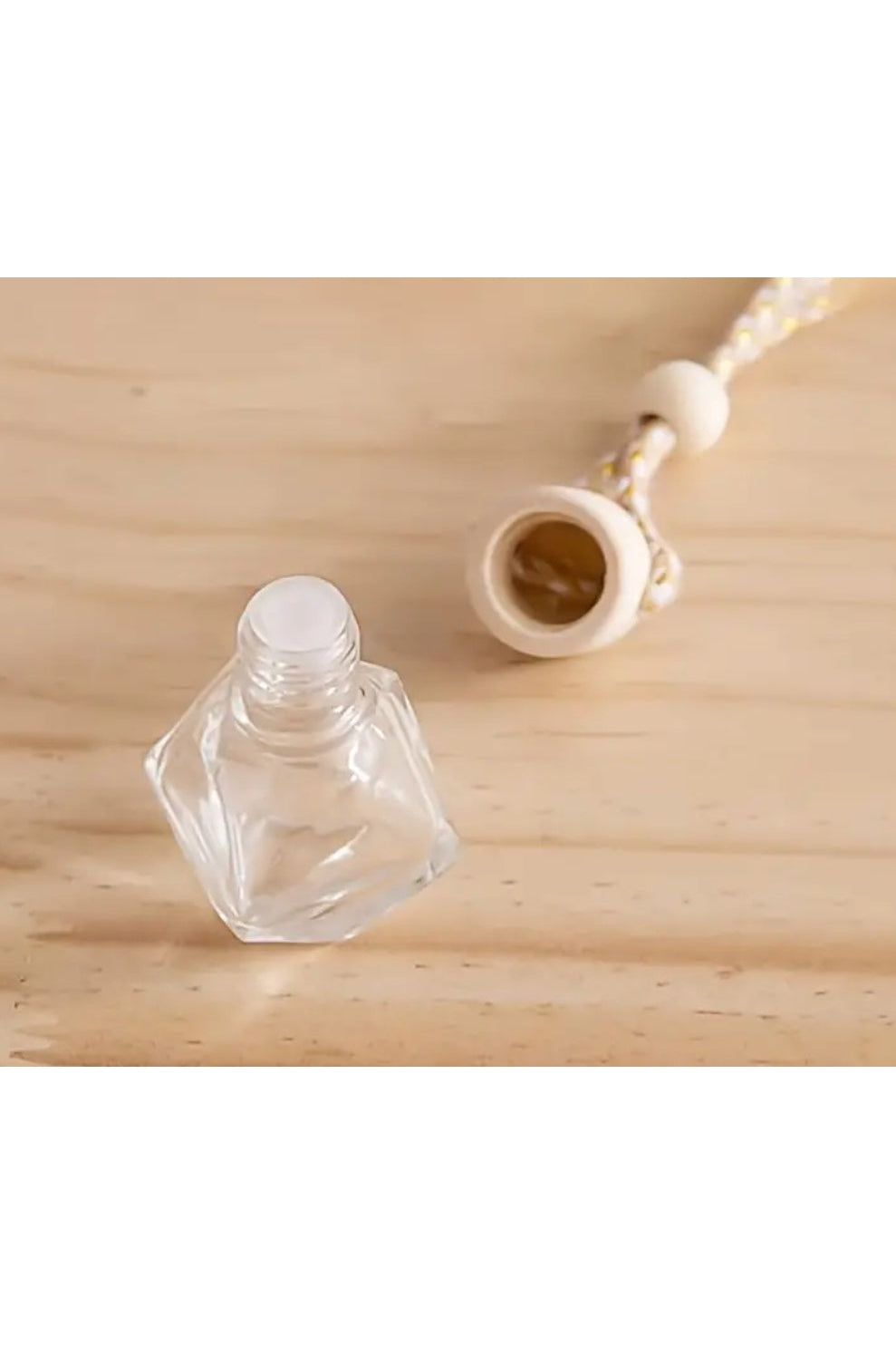 Hanging Car Scent Diffuser (Coffee Ice Cream)