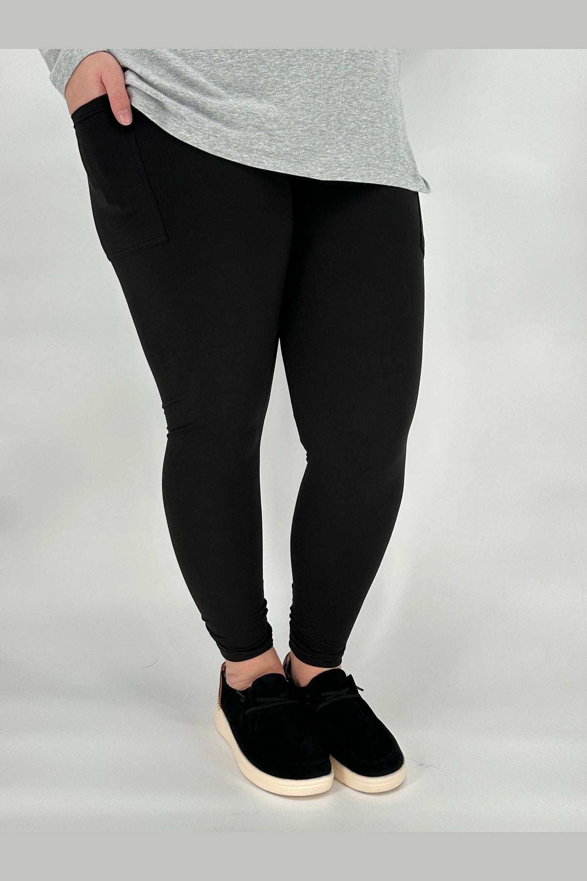 Black Leggings w/ Pockets