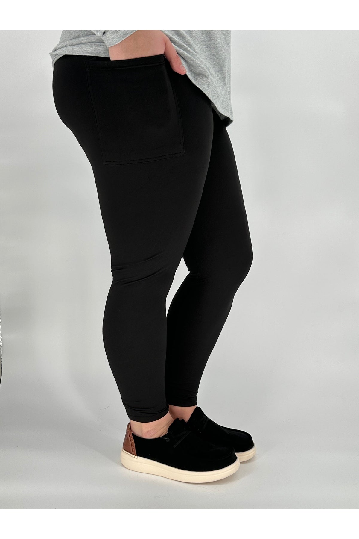 Black Leggings w/ Pockets