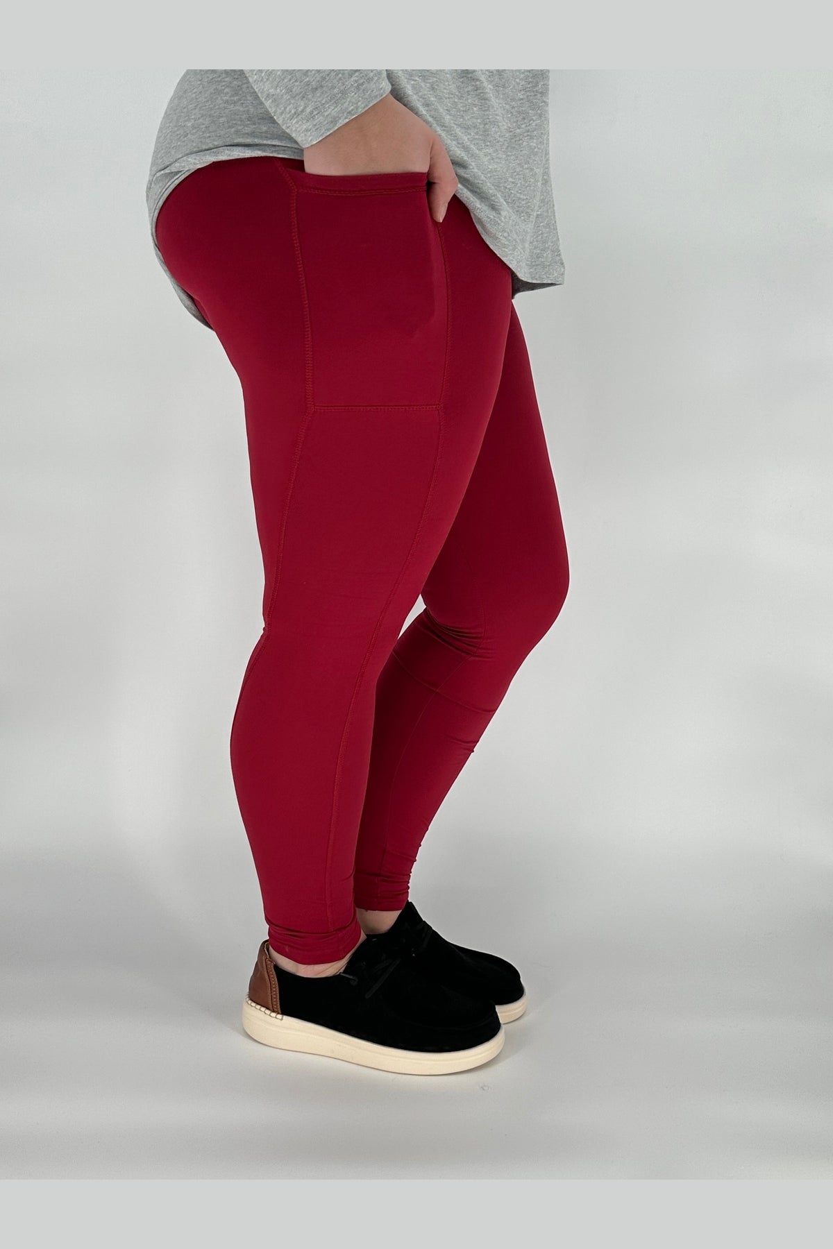 Cranberry Sport Pocket Leggings