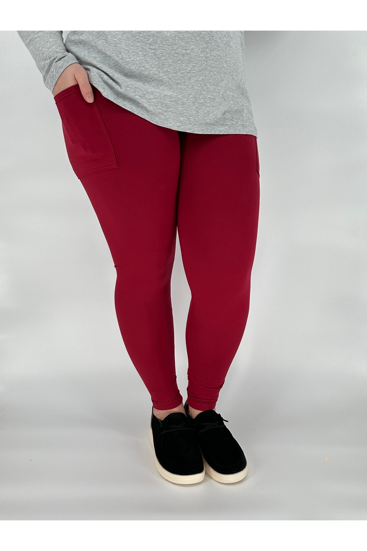 Cranberry Pocket Leggings