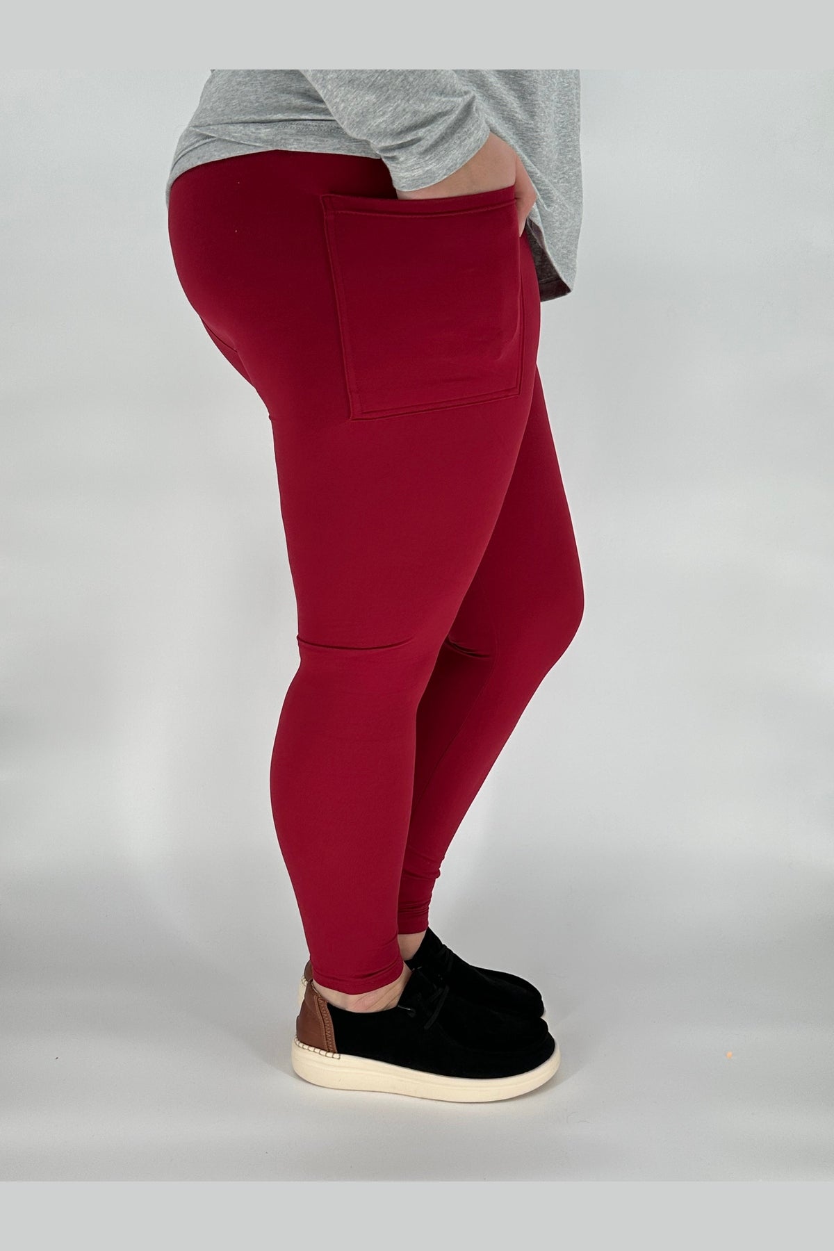 Cranberry Pocket Leggings