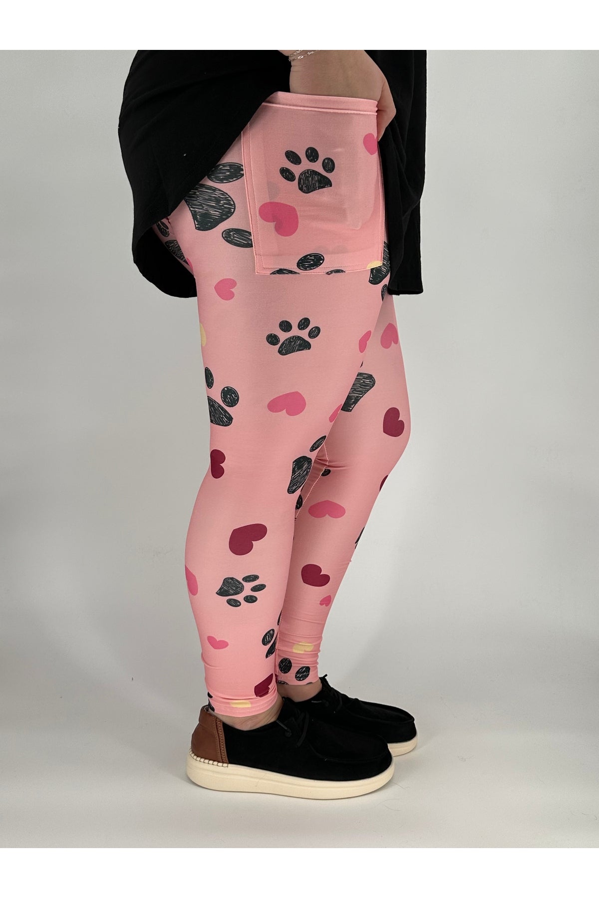 Brown Paw Leggings w/ Pockets