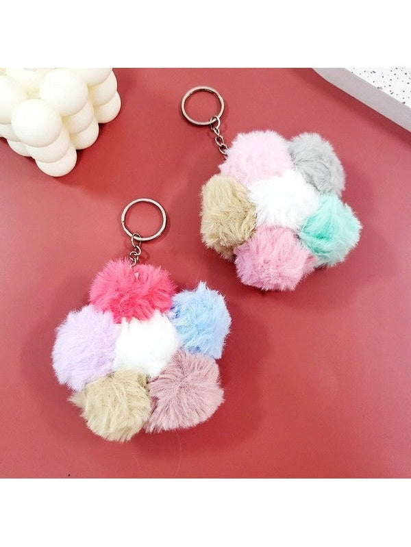 Fuzzy Daisy Keychain