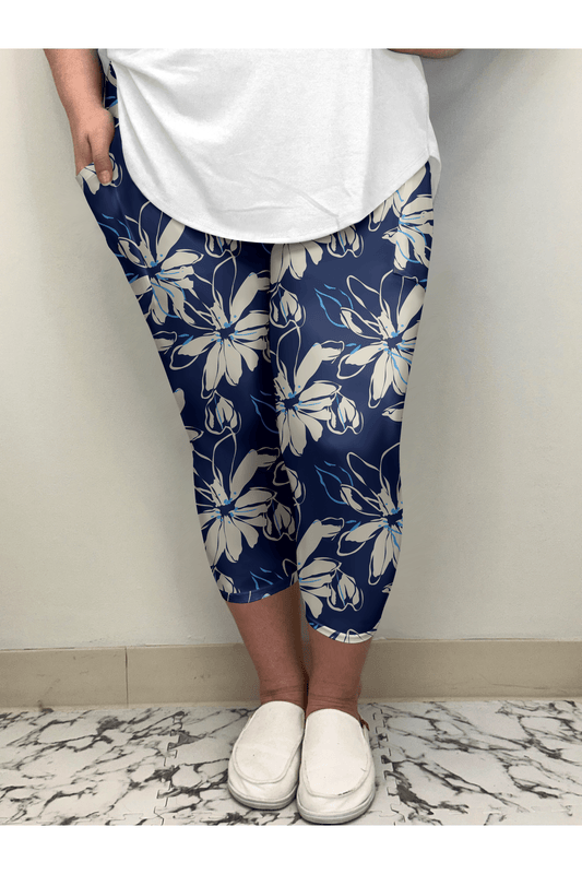 Blue Floral Capri w/ Pockets