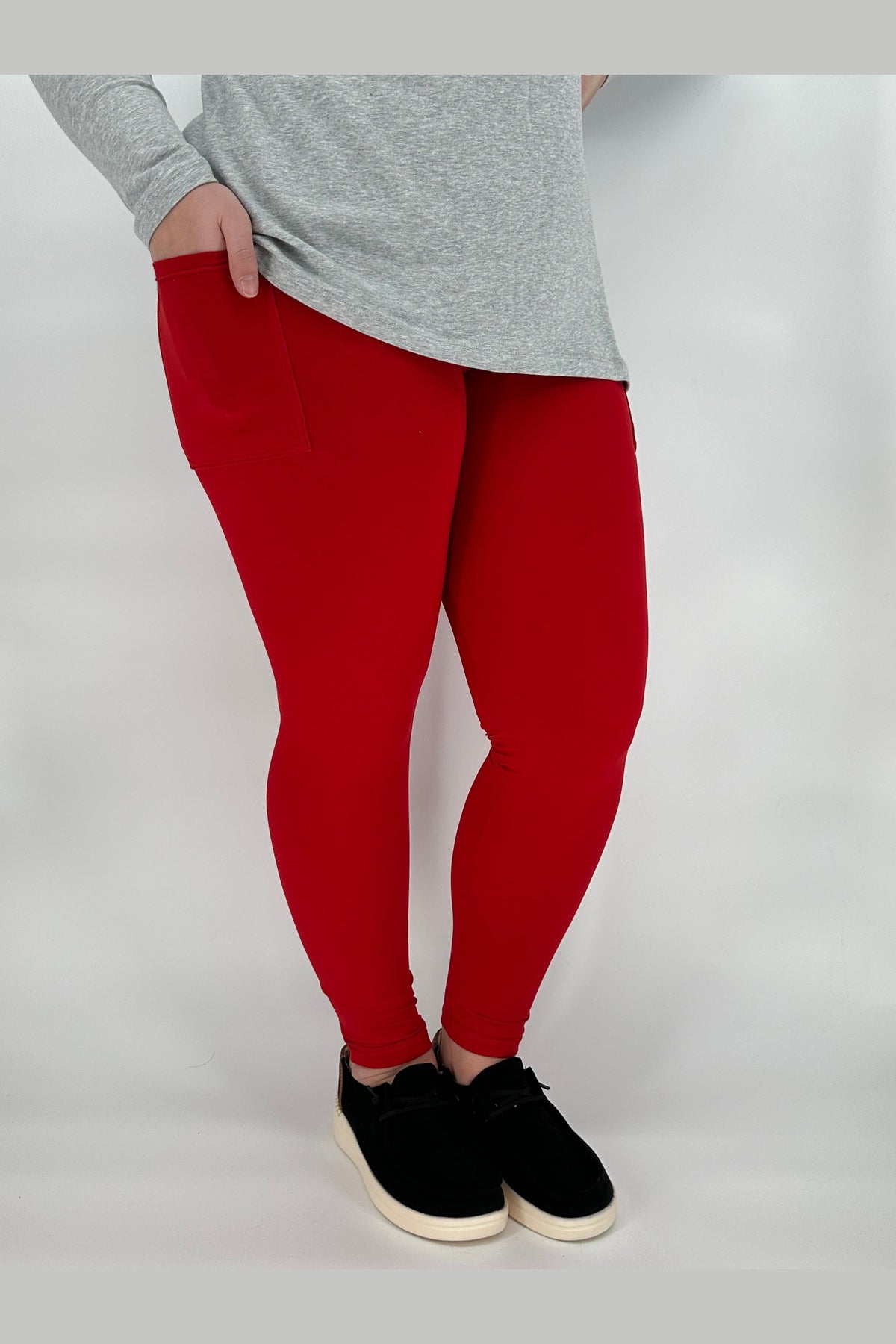 Red Leggings/Capri w/ Pockets