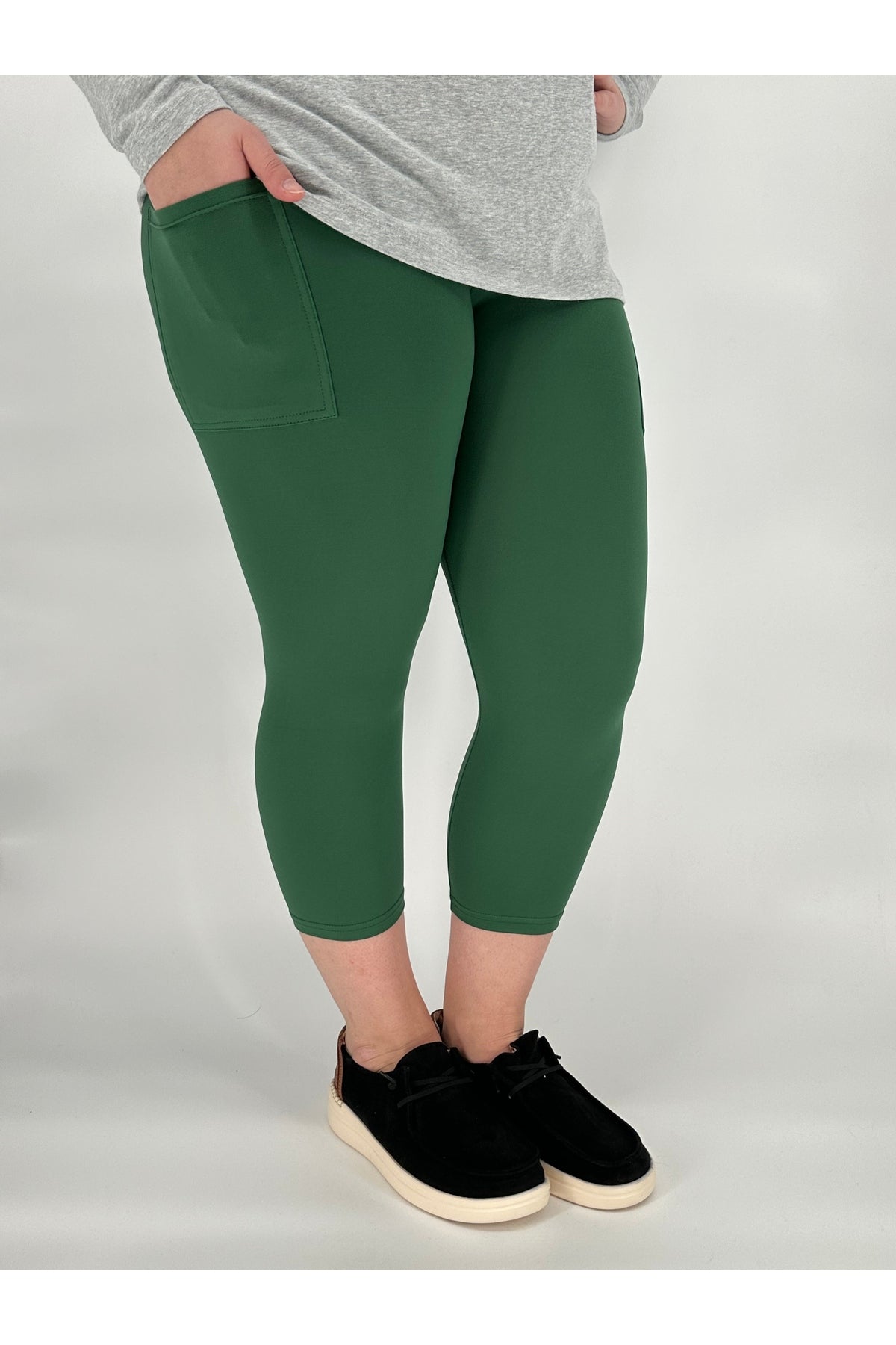 Pine Green Leggings/Capri w/ Pockets