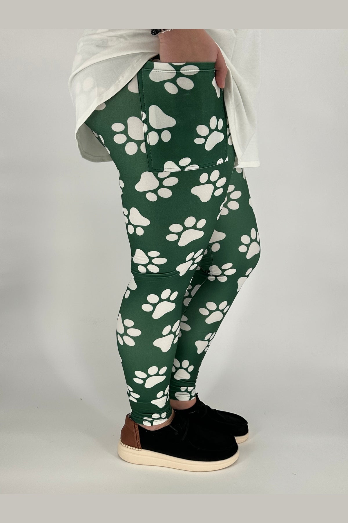 Green Paw Leggings w/ Pockets