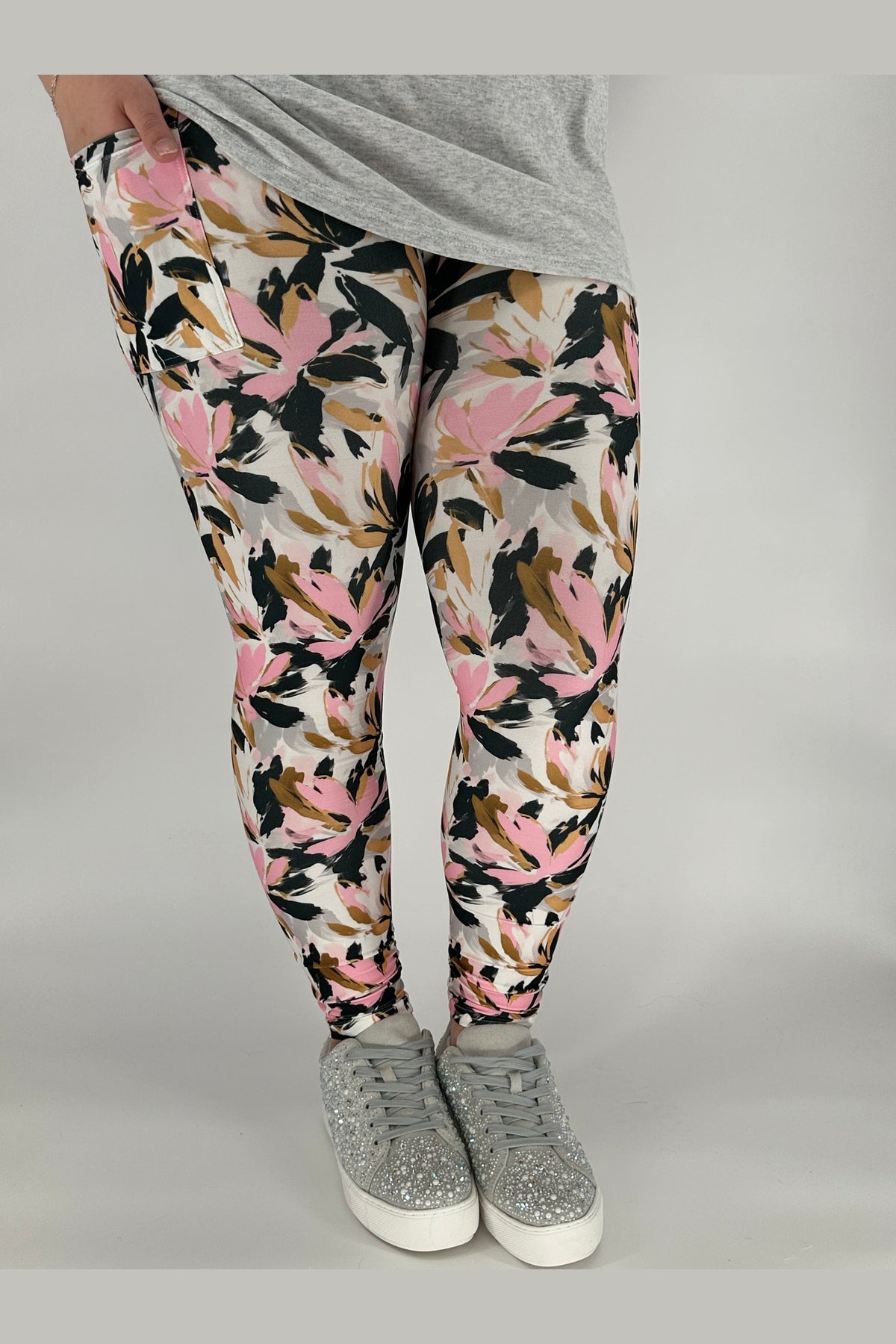 Spring Abstract Leggings w/ Pockets