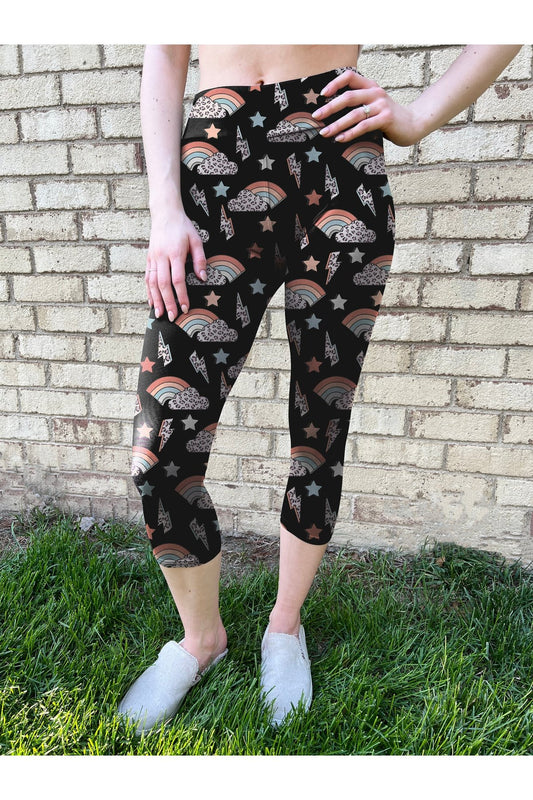 Yoga Style Capri Leggings - Cheetah Skies